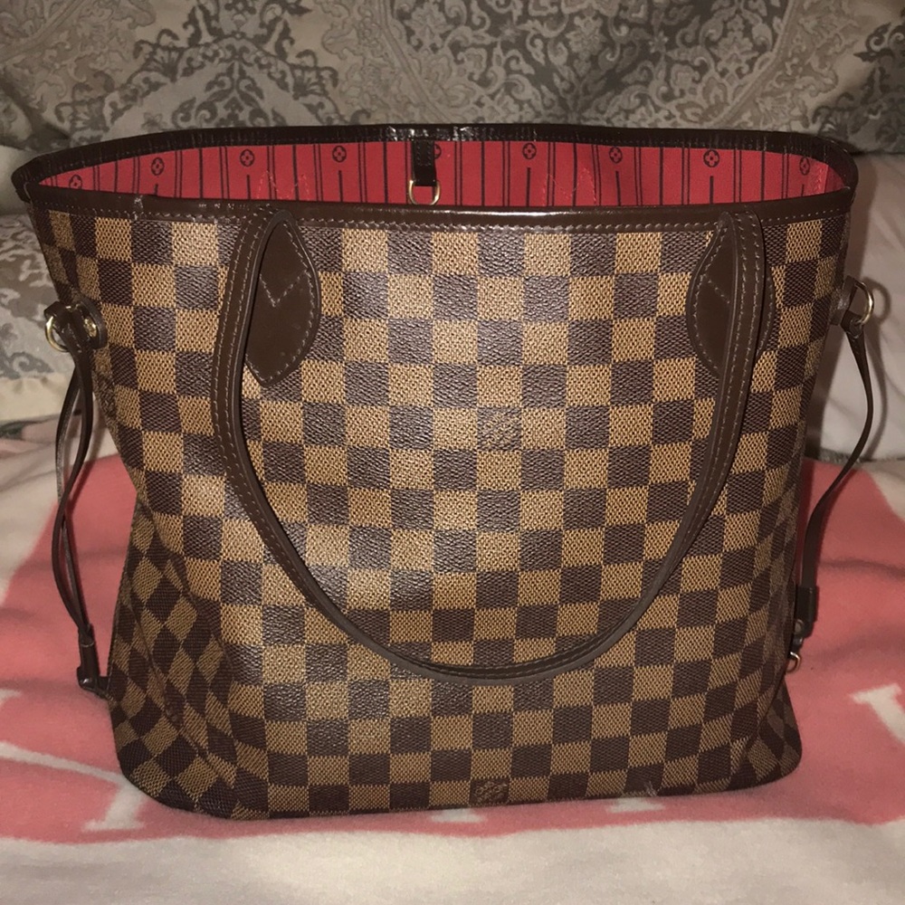 Louis Vuitton Neverfull MM Damier